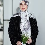 روسری ابریشم مجلسی توییل مدل مزرعه