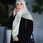 روسری ابریشم مجلسی توییل مدل سلوا