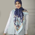 روسری ابریشم مجلسی توییل مدل مهرسا سرمه ای