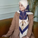 روسری ابریشم مجلسی توییل مدل رها