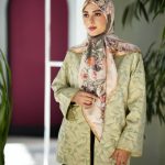 روسری ابریشم مجلسی توییل مدل دلربا سبز