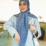 روسری تخی مدل شکوفه آبی