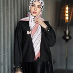 روسری ابریشم مجلسی توییل مدل هندسه صورتی