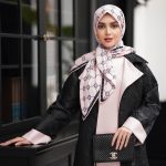 روسری ابریشم مجلسی توییل مدل وی صورتی