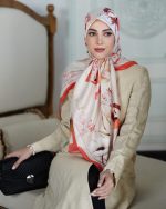 روسری ابریشم مجلسی توییل مدل پاپیون هلویی