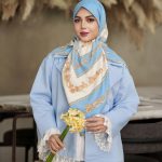 روسری ابریشم مجلسی توییل مدل نور ماه آبی