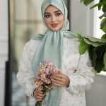 روسری ابریشم مجلسی توییل مدل ال کا سبز