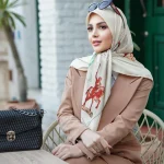 روسری ابریشم مجلسی توییل مدل اسب