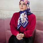 روسری ابریشم مجلسی توییل مدل گل سرمه ای