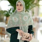 روسری نخی مدل پانیذه سبز