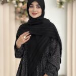 روسری نخی  تک رنگ شیک مشکی