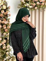 روسری نخی تک رنگ شیک سبز زمردی