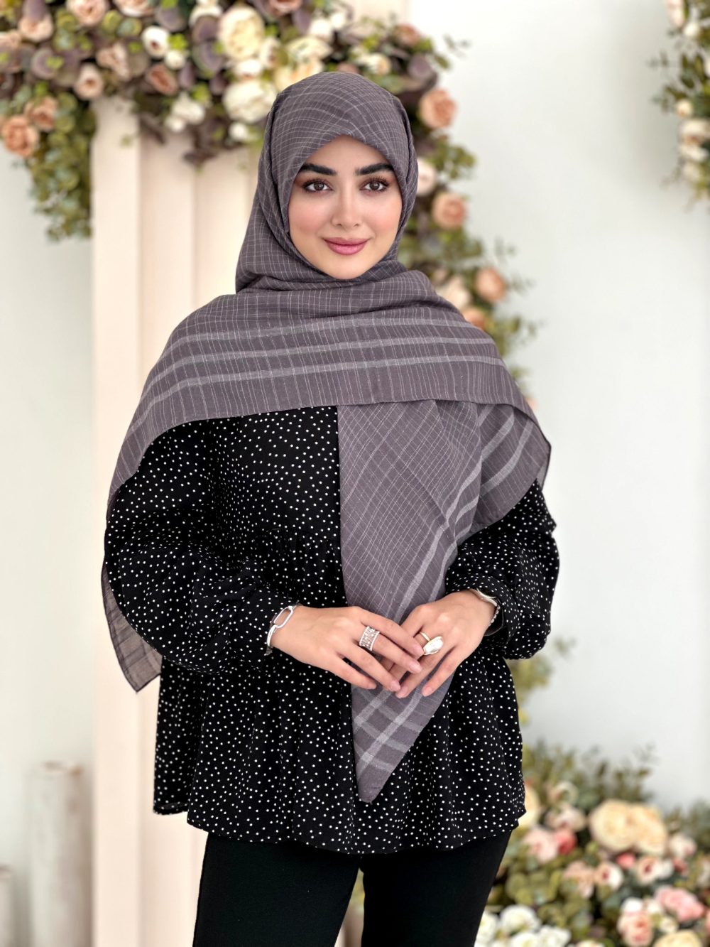 روسری تک رنگ شیک بنفش پر رنگ - Image 1