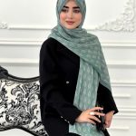 شال طرحدار مجلسی مدل دیور سبز پاستیلی