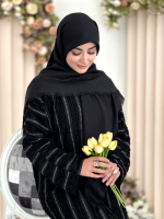 روسری نخ ژاکارد مدل گلبرگ مشکی