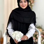 روسری نخ ژاکارد مدل رز مشکی