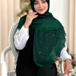 روسری نخ ژاکارد مدل رز سبز
