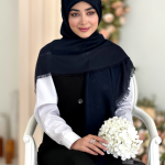 روسری نخ ژاکارد مدل رز سرمه ای