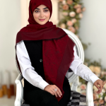 روسری نخ ژاکارد مدل رز زرشکی