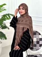 روسری ابریشم نخ ژاکارد مجلسی مدل سلین نسکافه ای