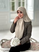 روسری ابریشم نخ ژاکارد مجلسی قواره 110 کرم نخودی روشن