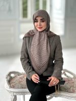 روسری ابریشم نخ ژاکارد مجلسی قواره 110 قهوه ای شکلاتی