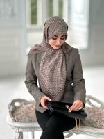 روسری ابریشم نخ ژاکارد مجلسی قواره 110 قهوه ای شکلاتی - Image 5