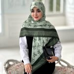 روسری نخی مدل نازنین سبز ملیح
