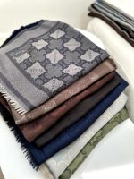 روسری ابریشم نخ ژاکارد مجلسی مدل سلین قهوه ای - Image 2