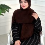 روسری ابریشم نخ ژاکارد مجلسی مدل سلین قهوه ای