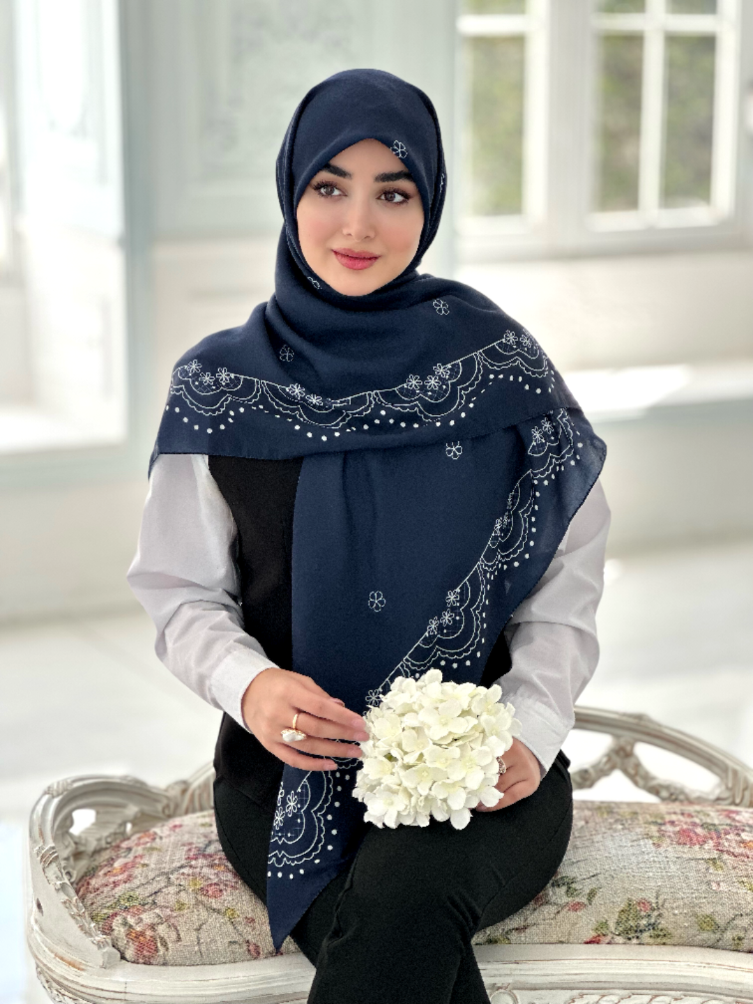 Negar_1762256113152 روسری نخی مدل نازگل سرمه ای - Image 1