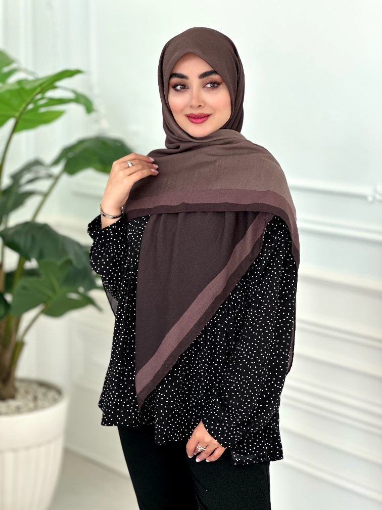 IMG0301_edited_1765565325429 روسری نخی مدل طیفی کرم به سمت قهوه ای سوخته - Image 1