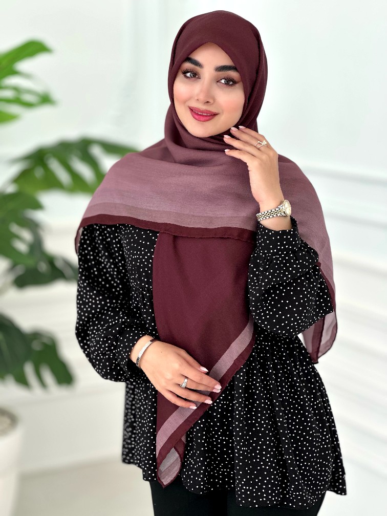 IMG0302_edited_1765565225153 روسری نخی مدل طیفی زرشکی - Image 1