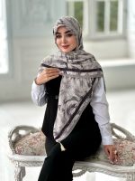 روسری پلیسه مجلسی مدل برگ تناژ طوسی مشکی