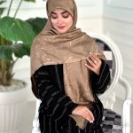روسری ابریشم نخ ژاکارد مجلسی مدل گوچی شکوفه نسکافه ای