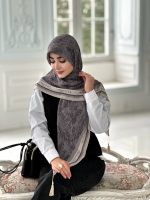 روسری پلیسه مجلسی مدل دیور تناژ نوک مدادی - Image 2