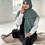 روسری آرامش سبز مریم گلی