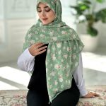 روسری نخی مدل بهاره