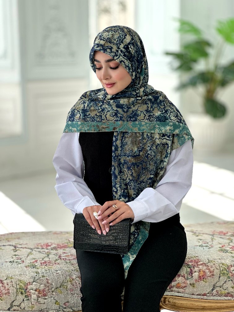 IMG2453_edited_1771882117072 روسری نخی مدل آلا سرمه ای - Image 1