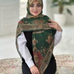 روسری نخی مدل سایه رنگ سبز