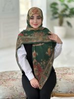 روسری نخی مدل سایه رنگ سبز