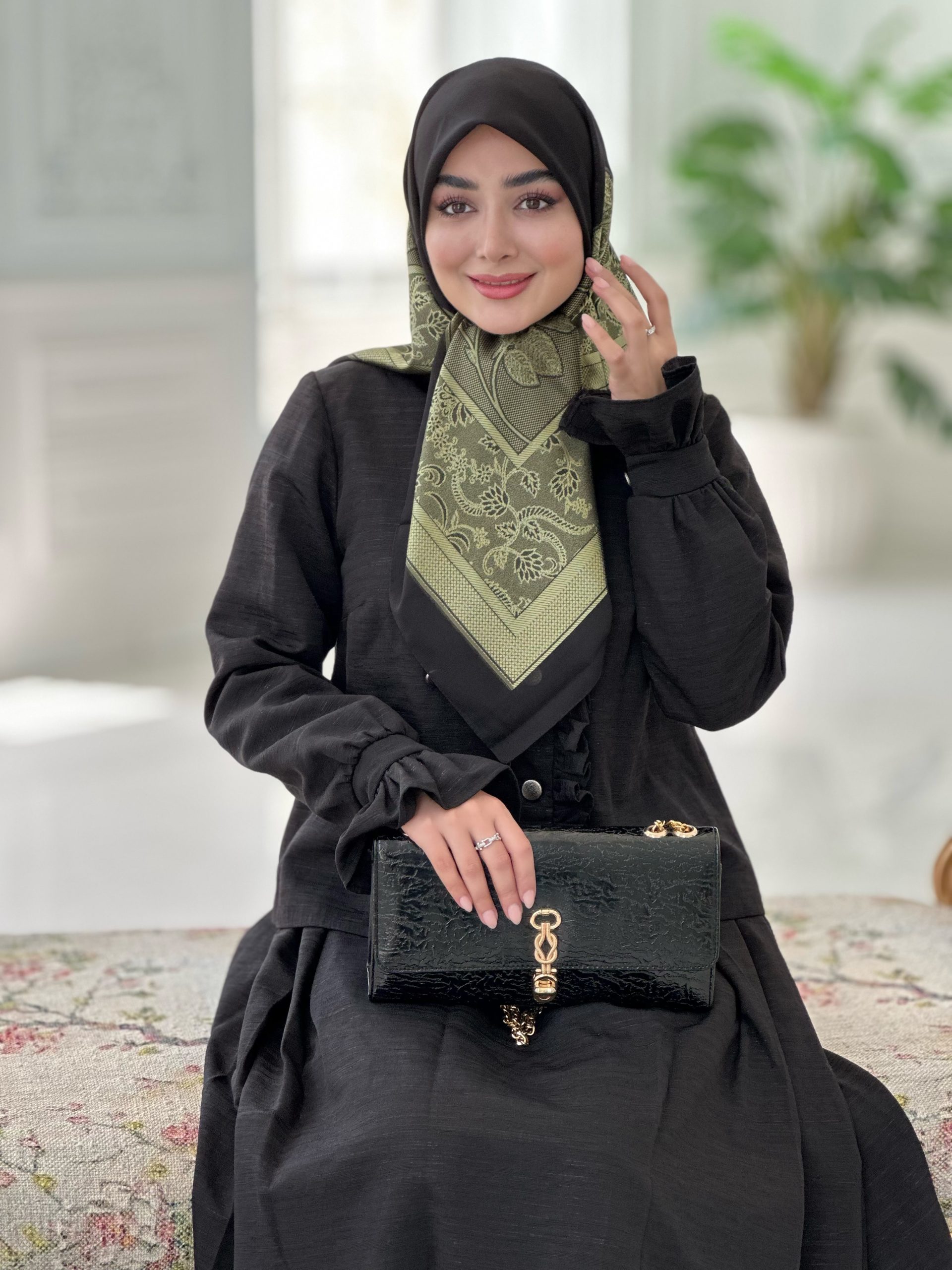 IMG_20260608_193949 روسری مشکی ترک حریر کد۰۰۰۲ - Image 1