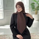 روسری نخ ژاکارد راه راه نگین دار رنگ قهوه ای سوخته
