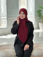 روسری نخ ژاکارد راه راه نگین دار رنگ  زرشکی